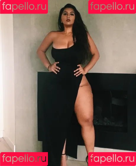 Rosalind Cynthia Kumar Onlyfans Photo Gallery 