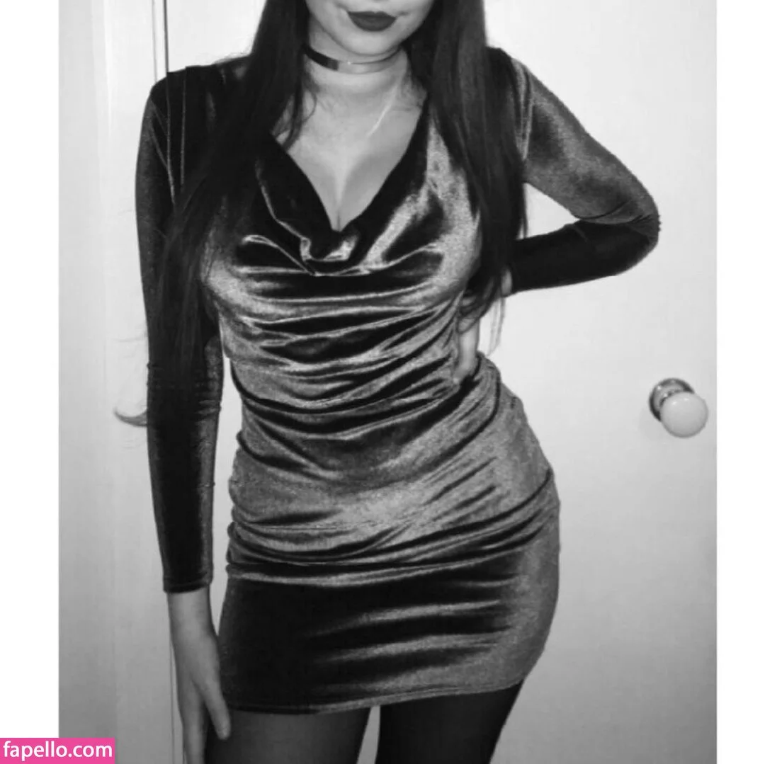 Lydia Harrison Onlyfans Photo Gallery 