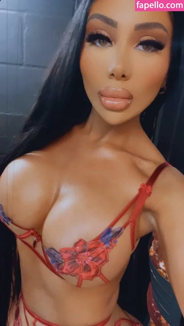 Amiradoll Onlyfans Photo Gallery 