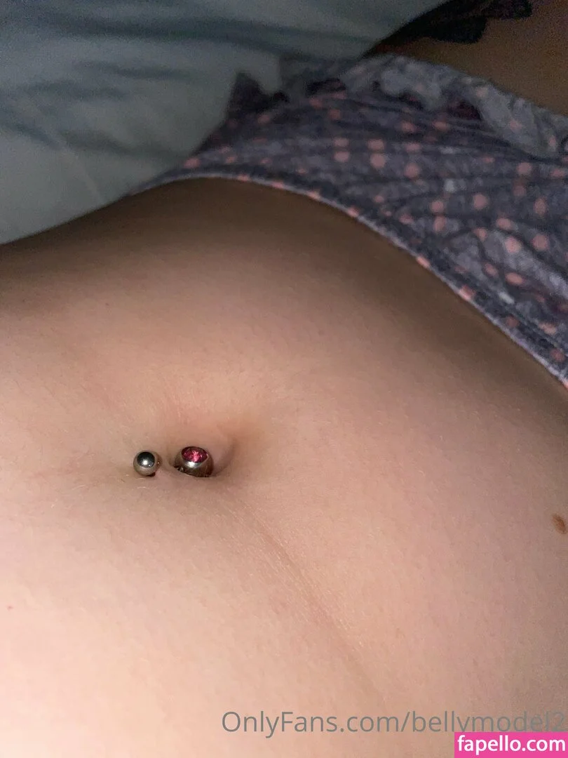 bellymodel2 Onlyfans Photo Gallery 