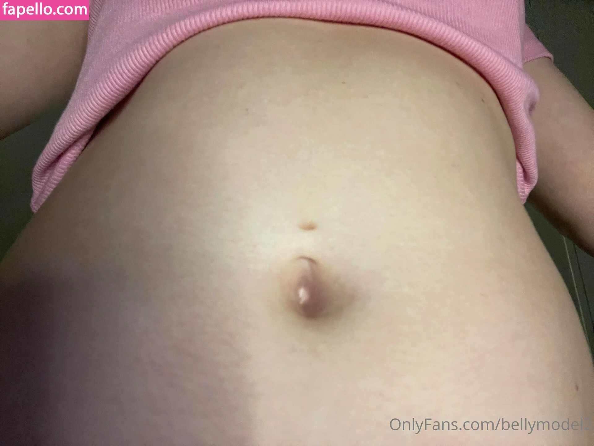 bellymodel2 Onlyfans Photo Gallery 