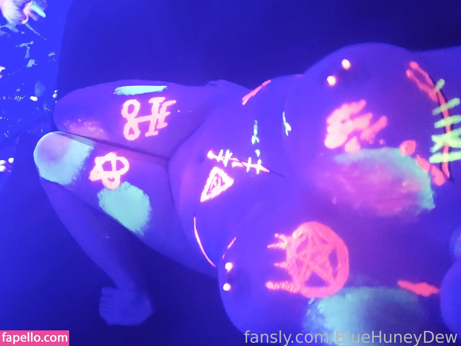 BlueHuneyDew Onlyfans Photo Gallery 