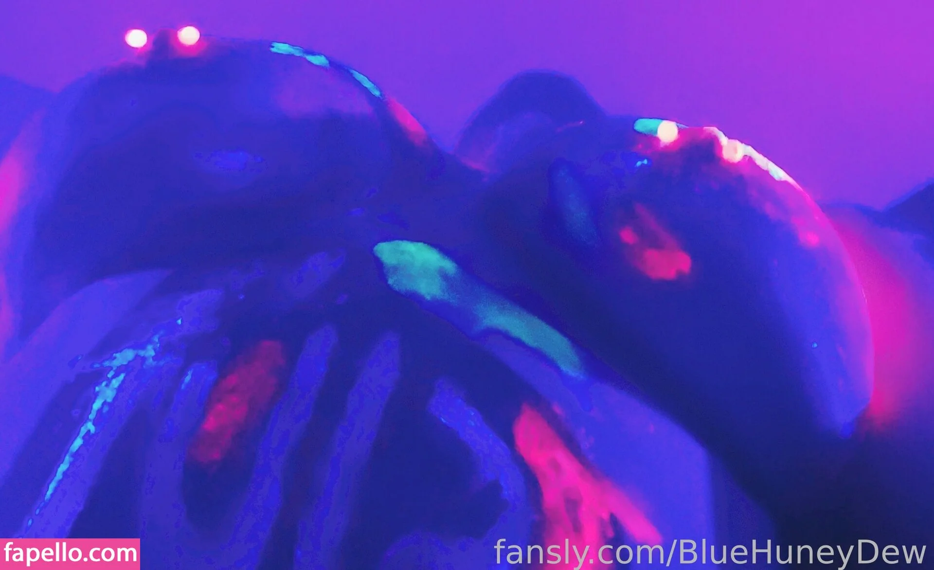 BlueHuneyDew Onlyfans Photo Gallery 