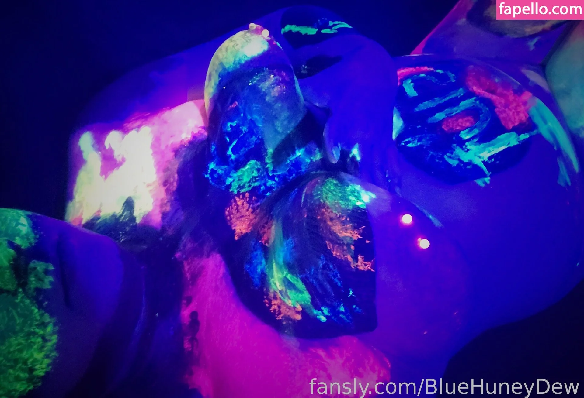 BlueHuneyDew Onlyfans Photo Gallery 