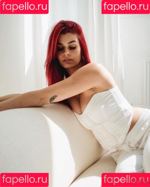 anna.gazanis Onlyfans Photo Gallery 