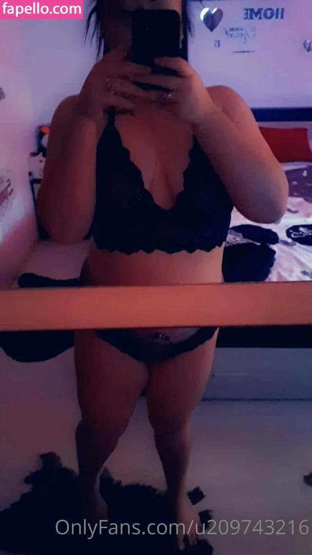 ella.malyna27 Onlyfans Photo Gallery 