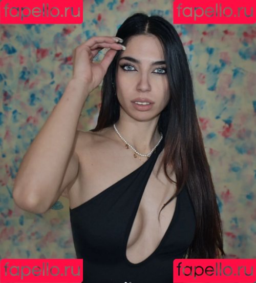 Delear_zaza Onlyfans Photo Gallery 