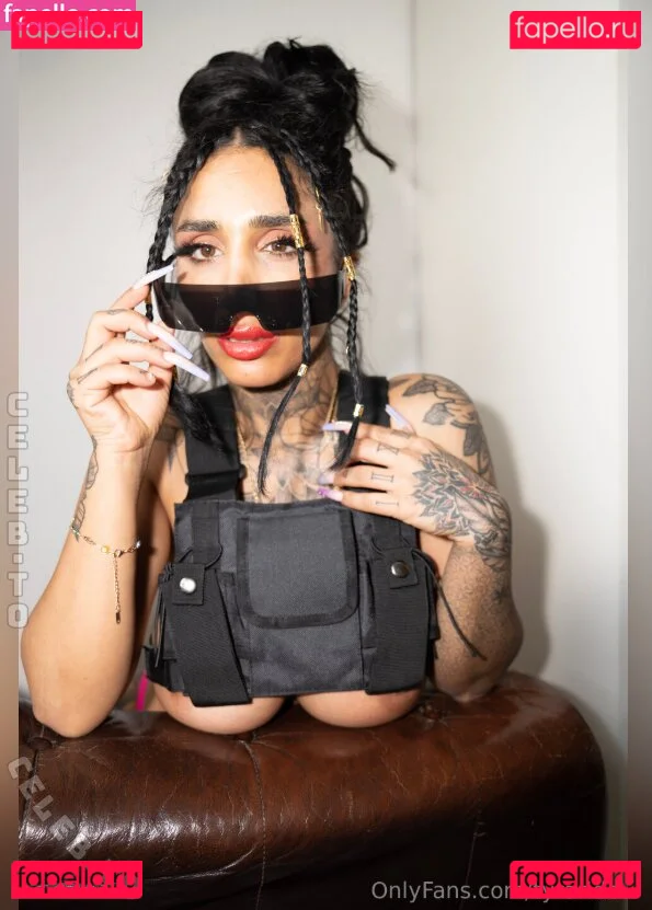 TyraRide Onlyfans Photo Gallery 