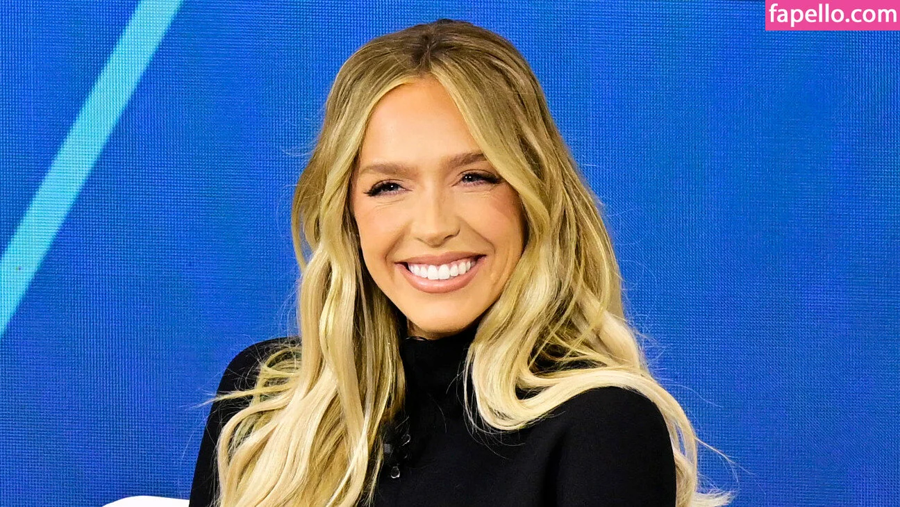 Alex Cooper Onlyfans Photo Gallery 