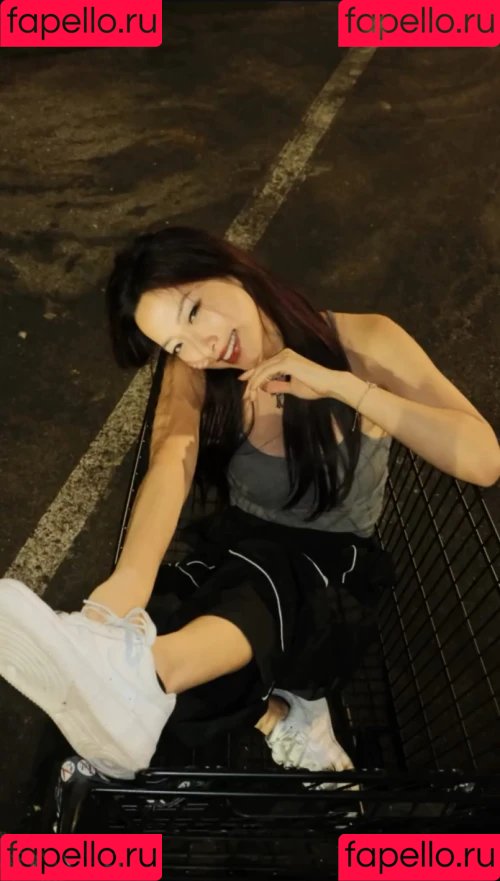 Winnie Chang Onlyfans Photo Gallery 