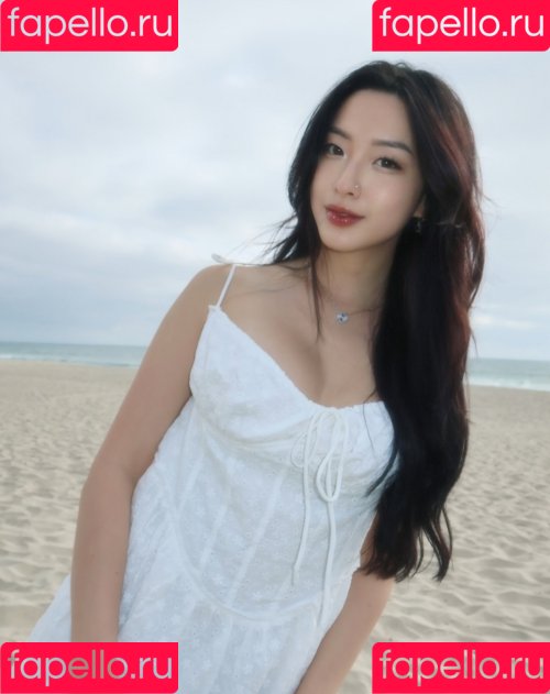 Winnie Chang Onlyfans Photo Gallery 