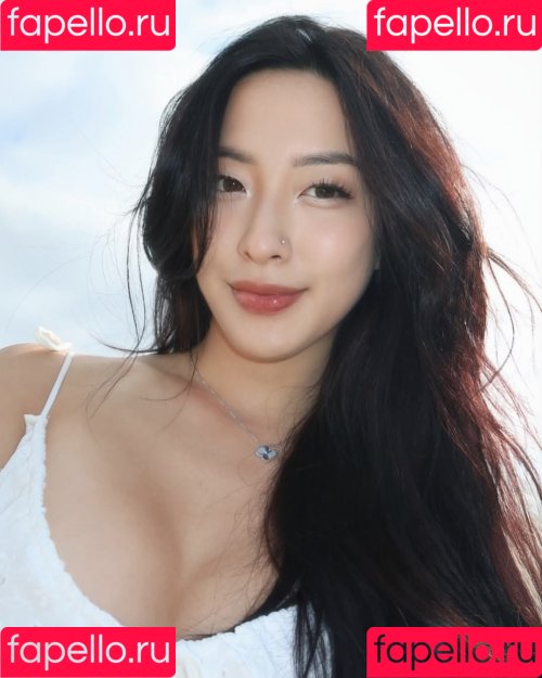 Winnie Chang Onlyfans Photo Gallery 