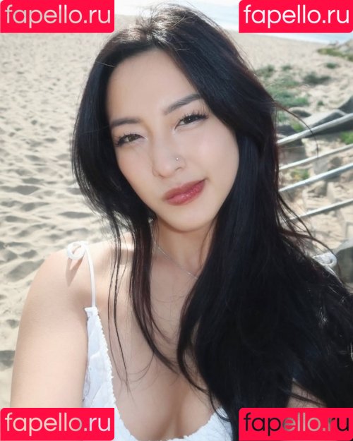 Winnie Chang Onlyfans Photo Gallery 