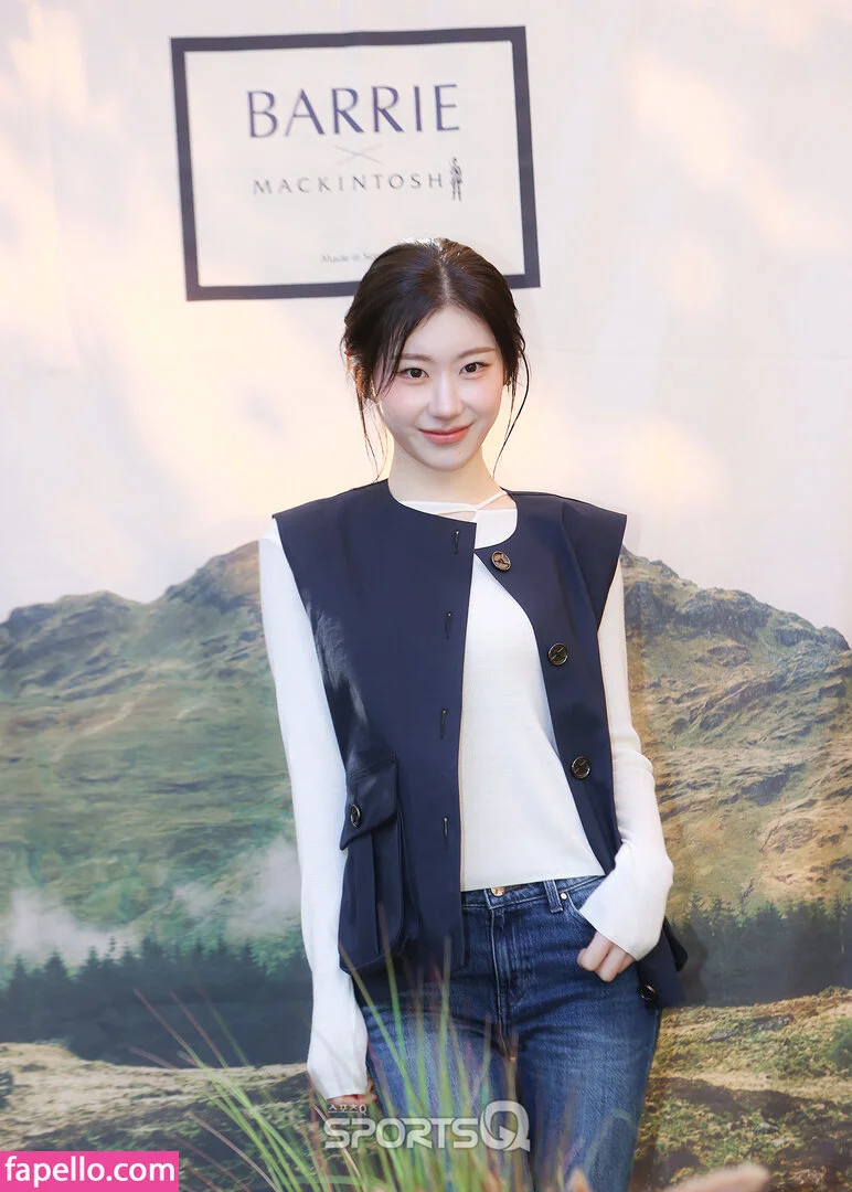 Chaeryeong Onlyfans Photo Gallery 