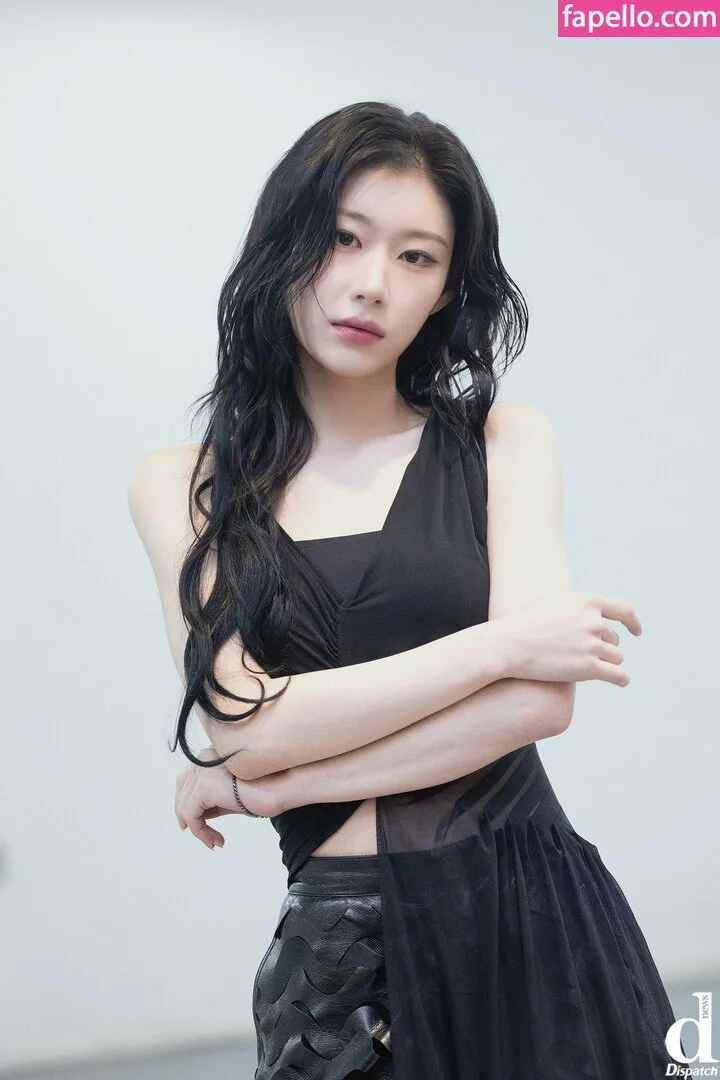 Chaeryeong Onlyfans Photo Gallery 