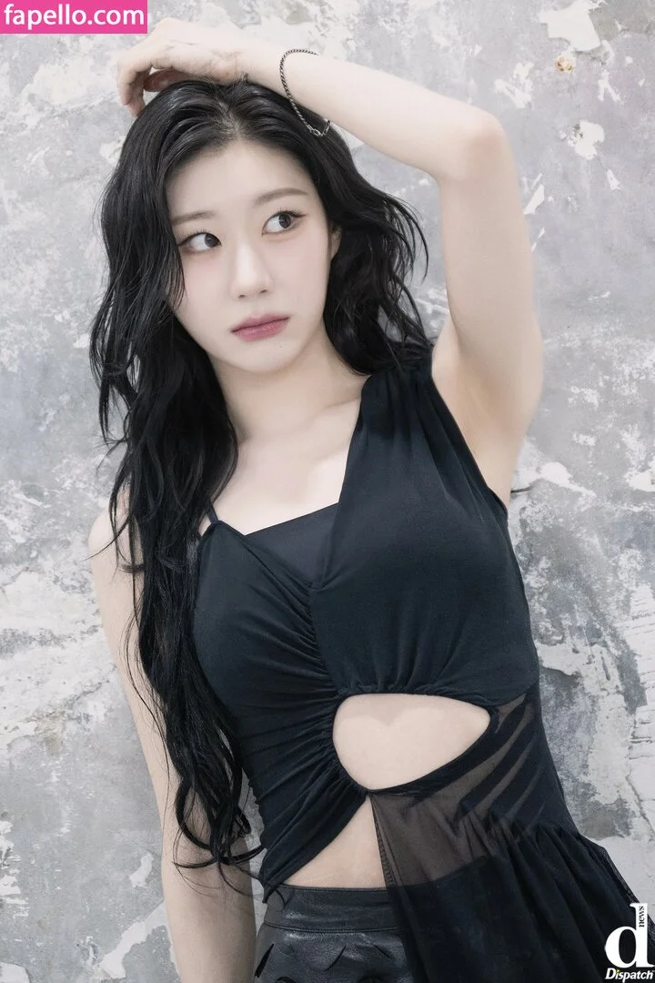 Chaeryeong Onlyfans Photo Gallery 