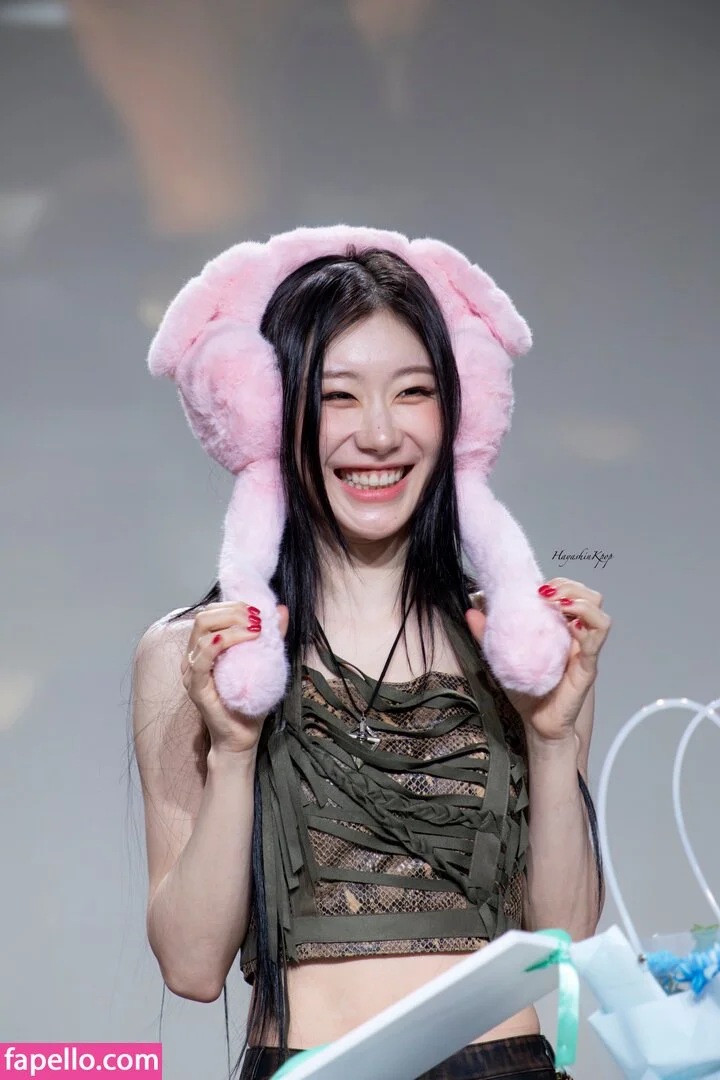 Chaeryeong Onlyfans Photo Gallery 
