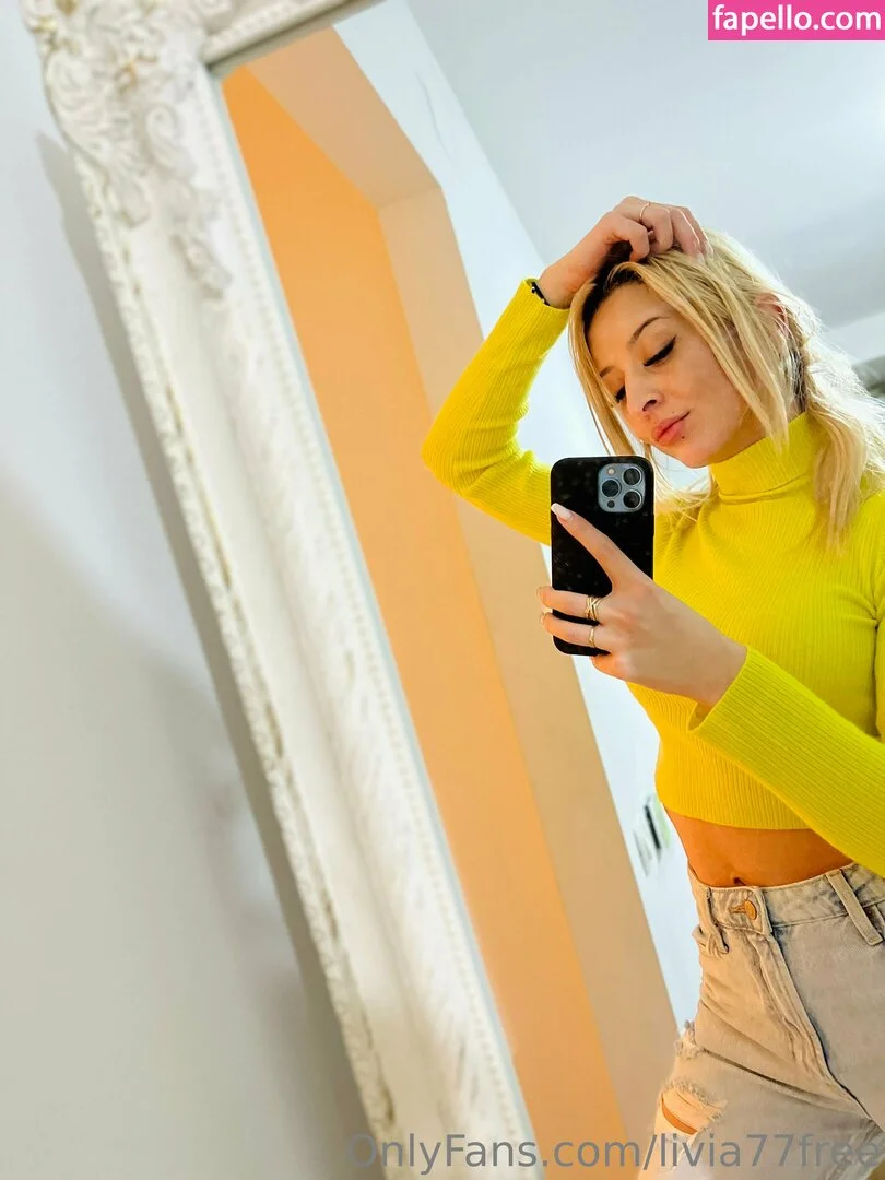 livia77free Onlyfans Photo Gallery 
