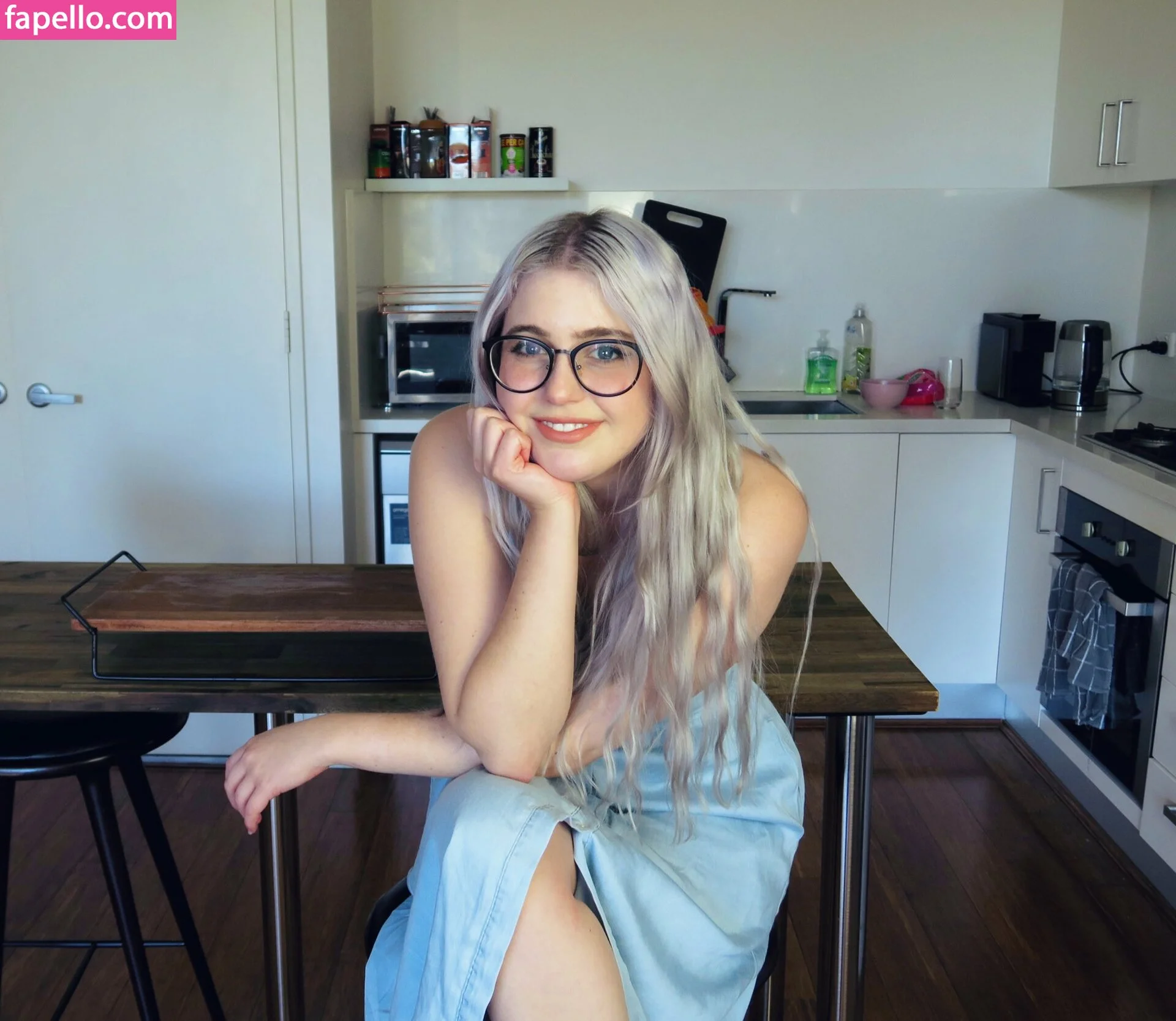 React GirlsYT Onlyfans Photo Gallery 