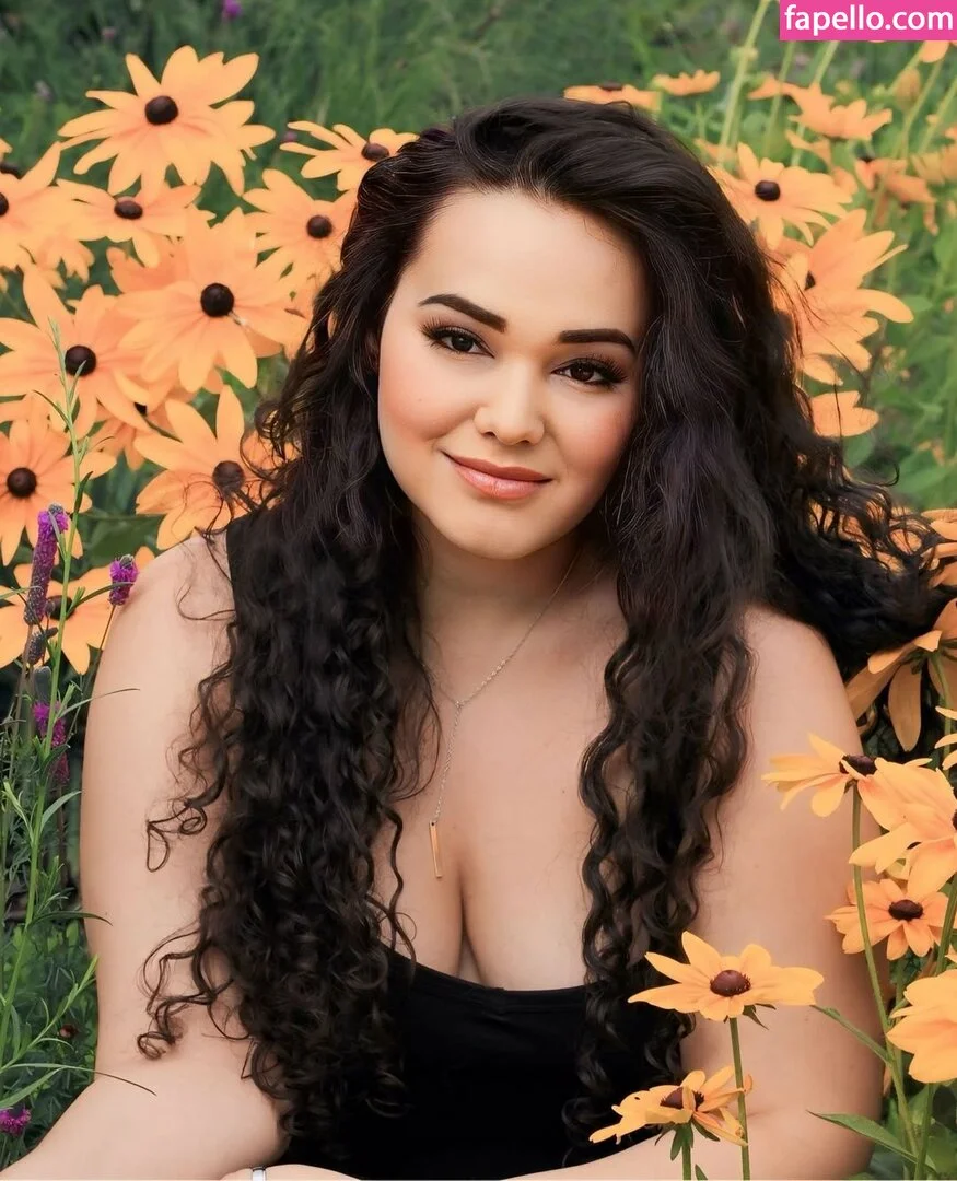 React GirlsYT Onlyfans Photo Gallery 