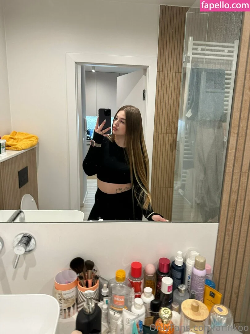 arinkoo Onlyfans Photo Gallery 