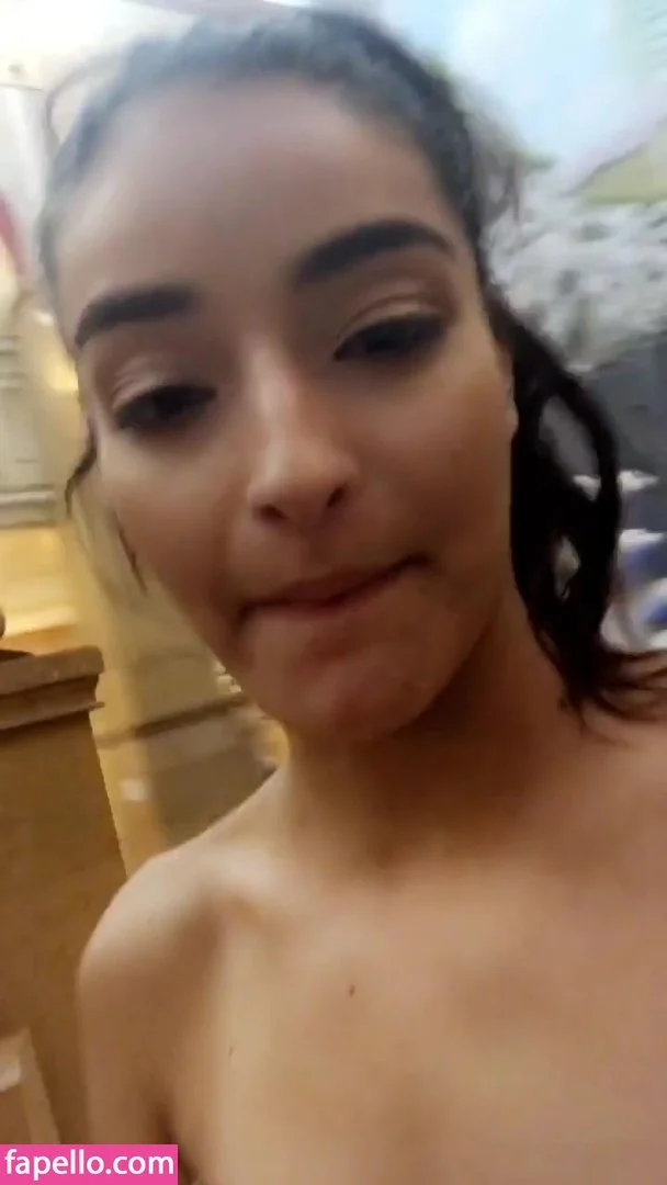 Emilywillisxx Onlyfans Photo Gallery 