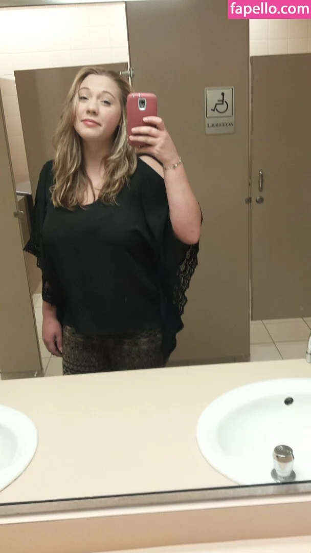 BigBoobieBubblez Onlyfans Photo Gallery 