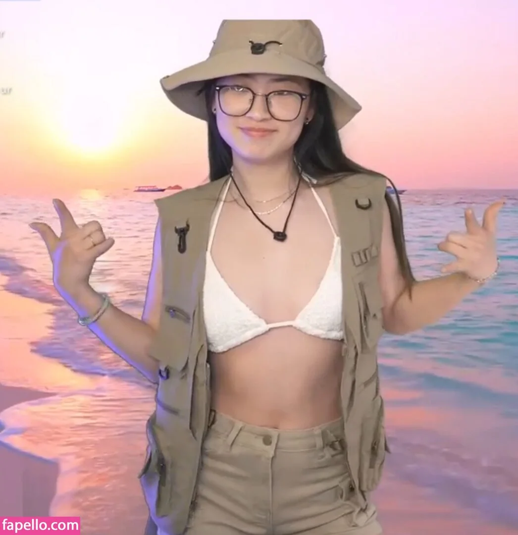 dalcompeach Onlyfans Photo Gallery 