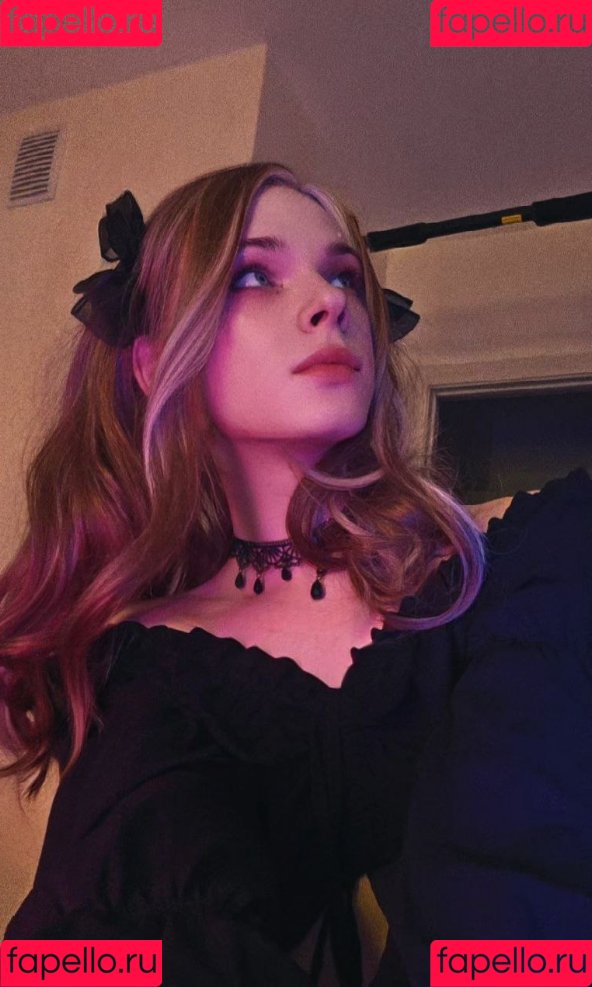 Alexandra Soldanova Onlyfans Photo Gallery 