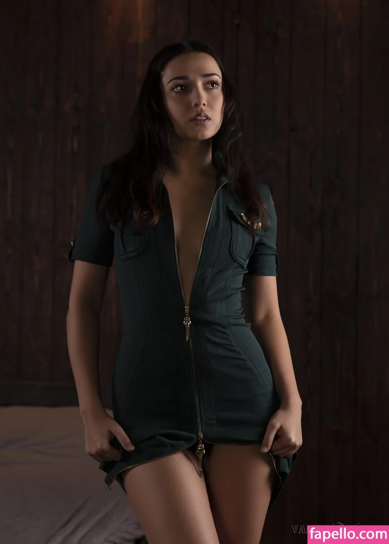 Diana Moon Onlyfans Photo Gallery 