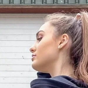 Vicces Onlyfans Photo Gallery 