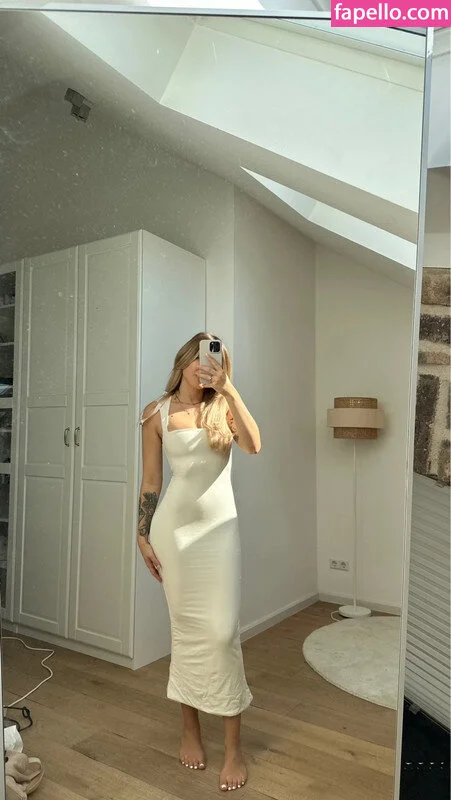 Doreen Petrova Onlyfans Photo Gallery 