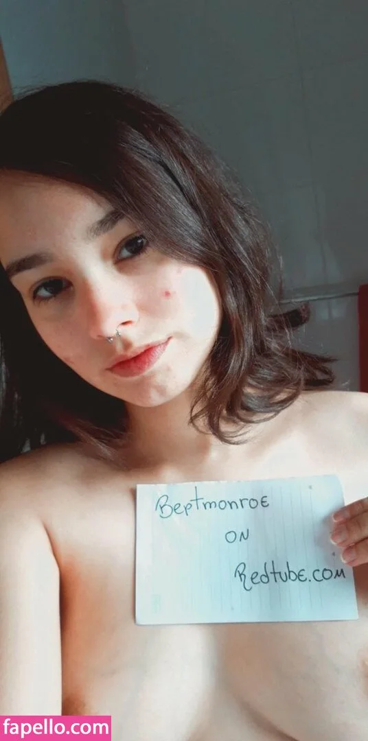 MonroeBeaBr Onlyfans Photo Gallery 