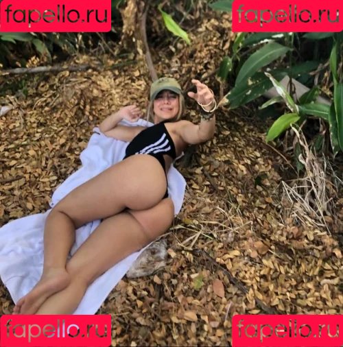 domevelezzz Onlyfans Photo Gallery 