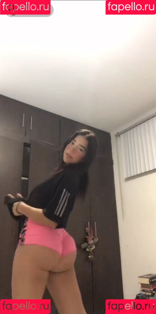 domevelezzz Onlyfans Photo Gallery 