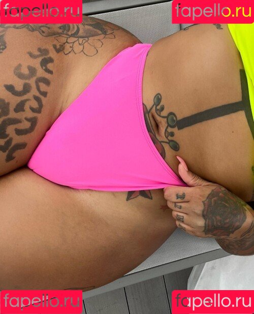 Donna Lombardi Onlyfans Photo Gallery 