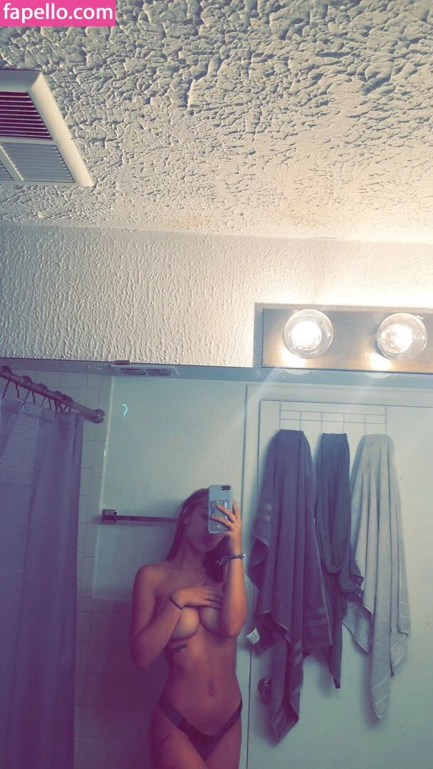 Rylee Thomas Onlyfans Photo Gallery 