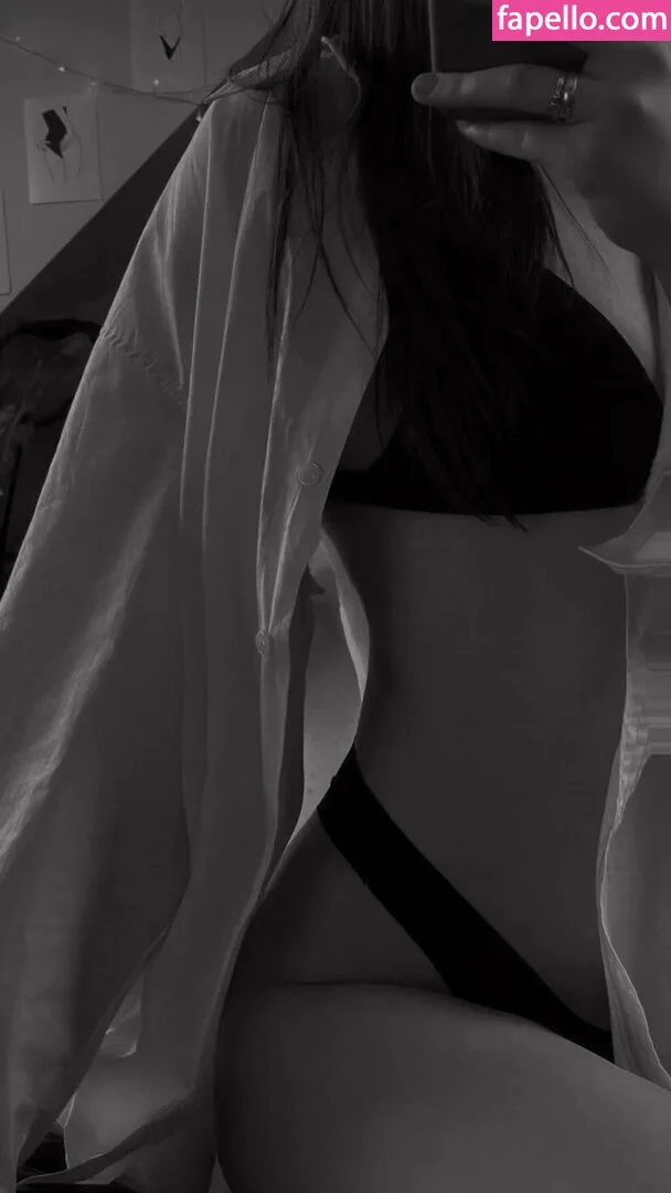 Leonie Busse Onlyfans Photo Gallery 