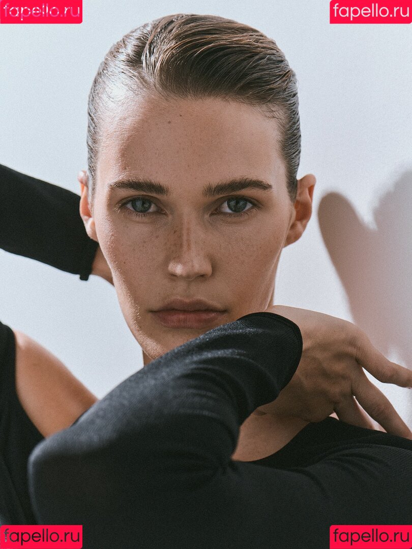 Noel Berry Onlyfans Photo Gallery 