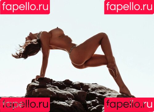 Peyton Royce Onlyfans Photo Gallery 