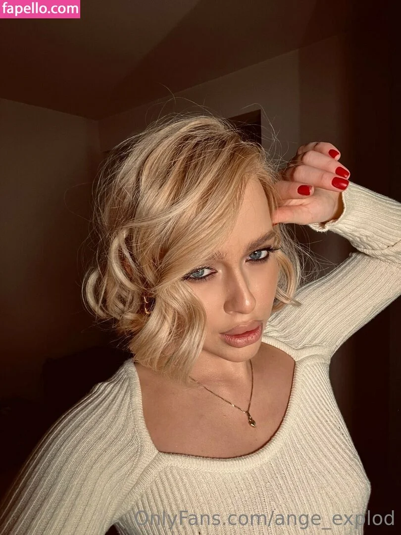 angie_explod Onlyfans Photo Gallery 