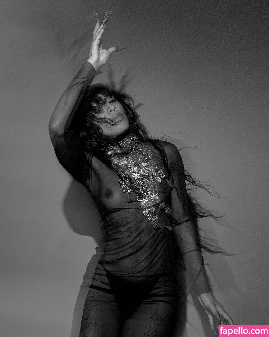 Loreen Onlyfans Photo Gallery 