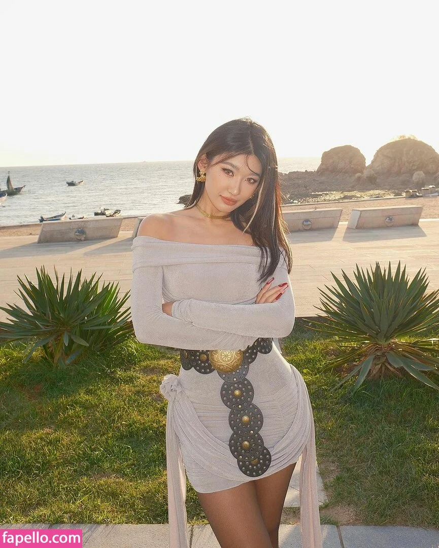 Cher Lee Onlyfans Photo Gallery 