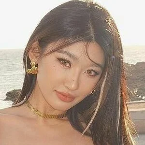 Cher Lee Onlyfans Photo Gallery 