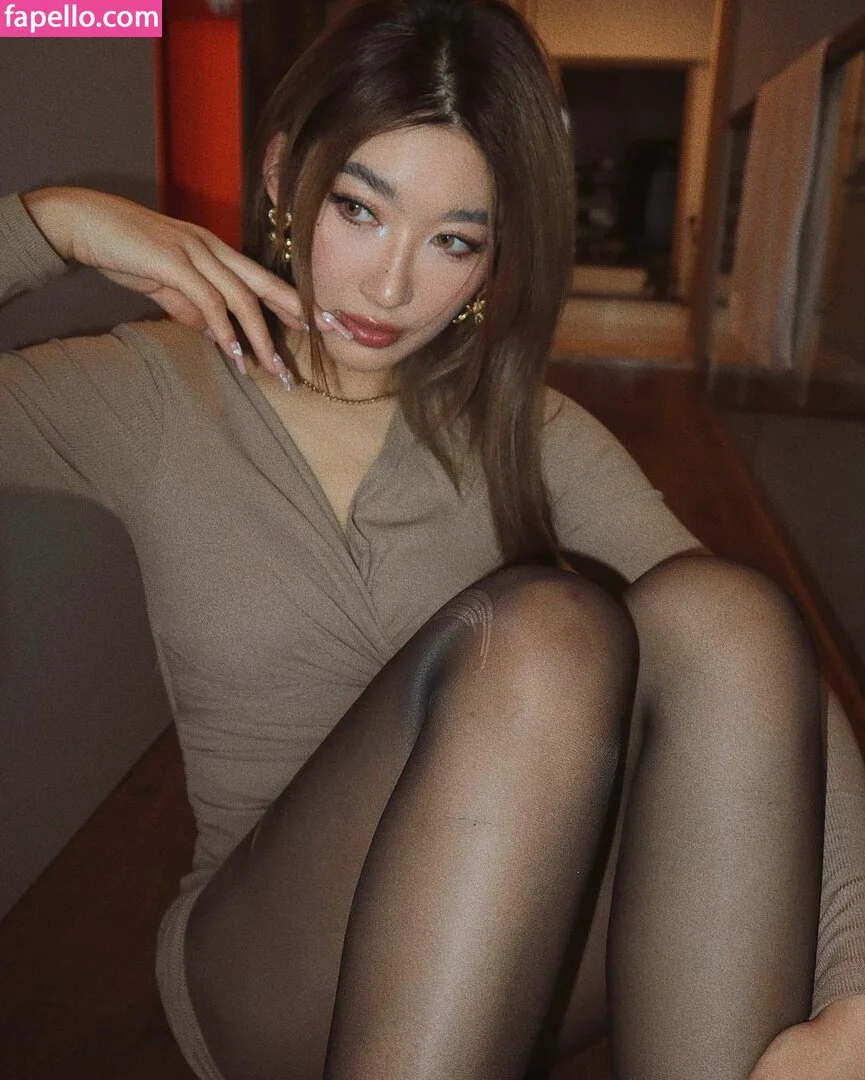 Cher Lee Onlyfans Photo Gallery 