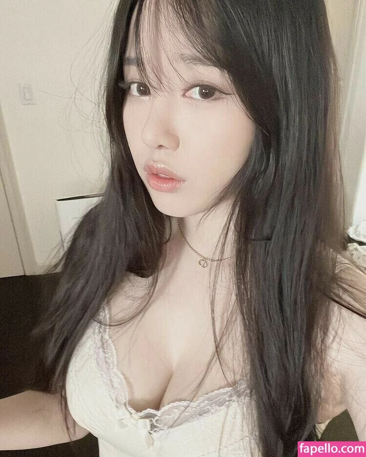 Ploo3o Onlyfans Photo Gallery 