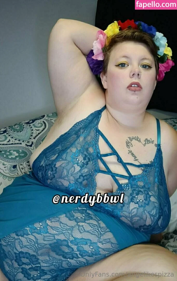 angelikespizza Onlyfans Photo Gallery 