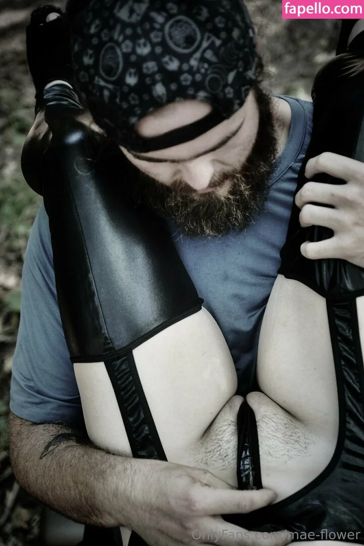 mae-flower Onlyfans Photo Gallery 