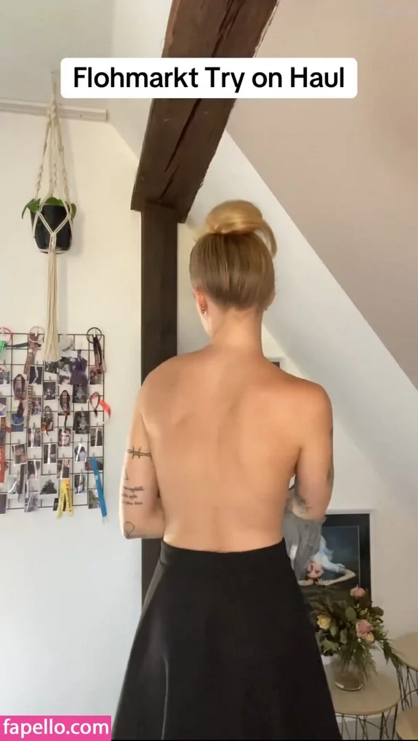 Lisaxptc Onlyfans Photo Gallery 