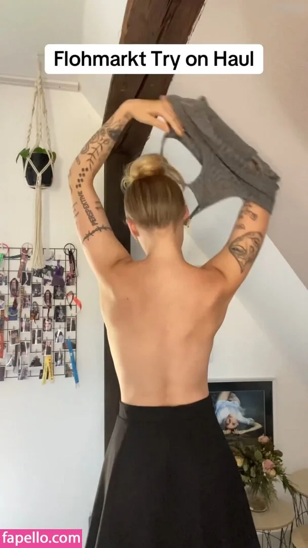 Lisaxptc Onlyfans Photo Gallery 